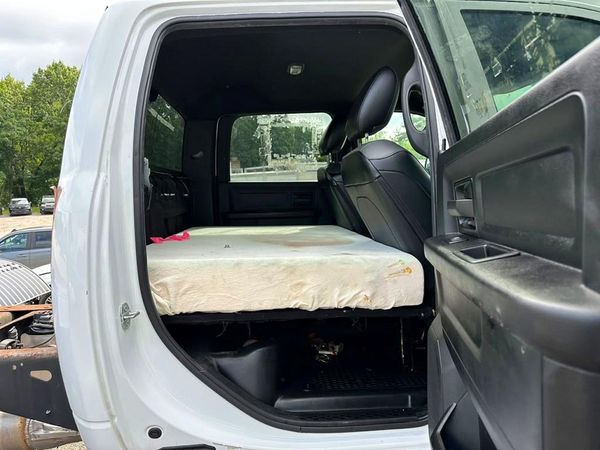2023 RAM 3500 Crew Cab