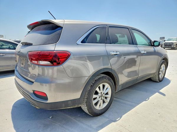 2019 KIA SORENTO L, LX, S