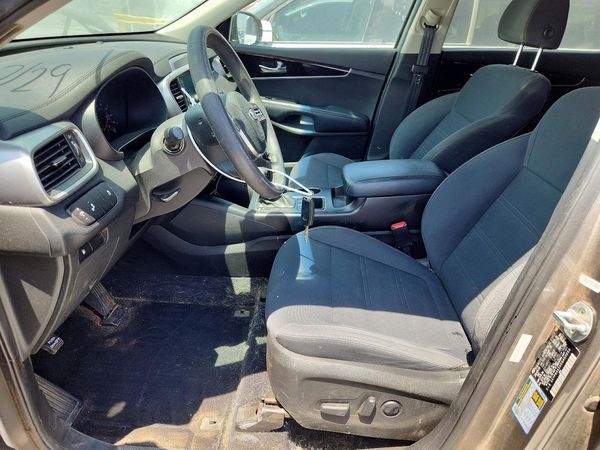 2019 KIA SORENTO L, LX, S