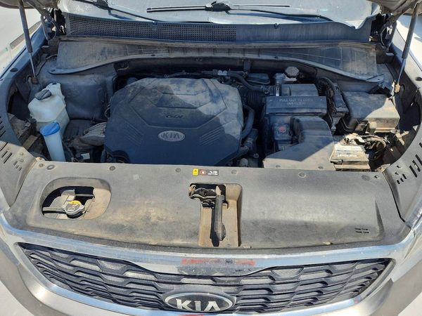 2019 KIA SORENTO L, LX, S
