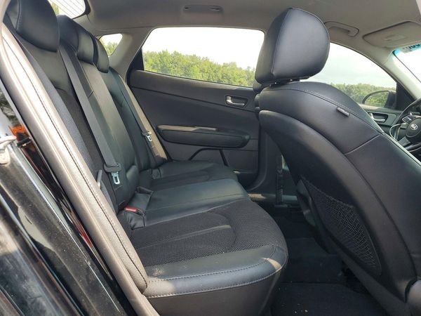 2019 KIA OPTIMA LX, S