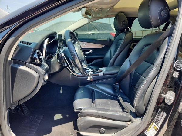 2017 MERCEDES-BENZ C C300