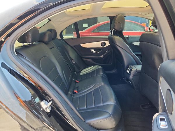 2017 MERCEDES-BENZ C C300