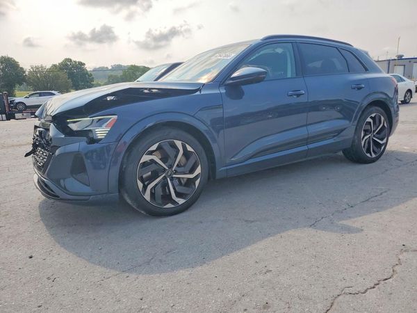 2024 AUDI Q8 E-TRON