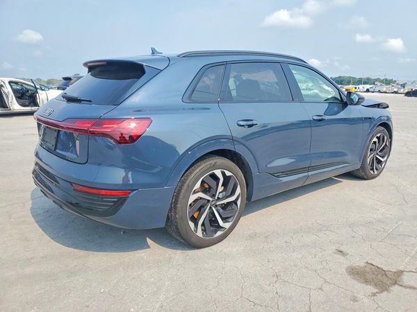 2024 AUDI Q8 E-TRON