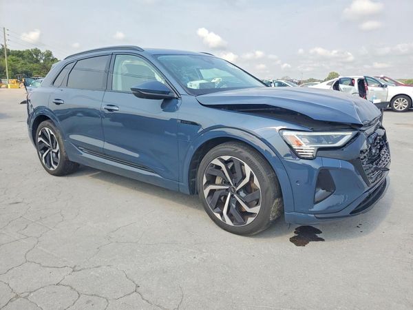 2024 AUDI Q8 E-TRON
