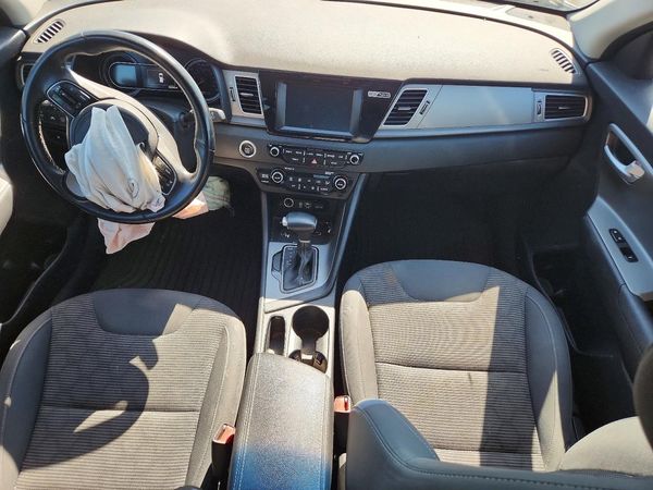 2018 KIA NIRO FE (HEV), LX (HEV)