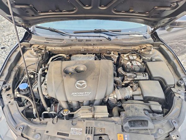 2018 MAZDA 3 Touring