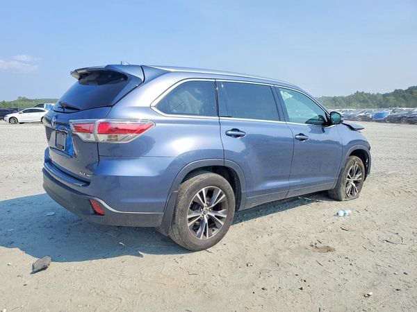 2016 TOYOTA HIGHLANDER
