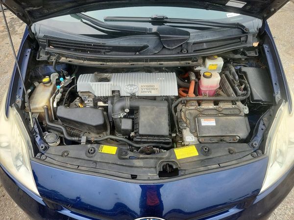 2014 TOYOTA PRIUS