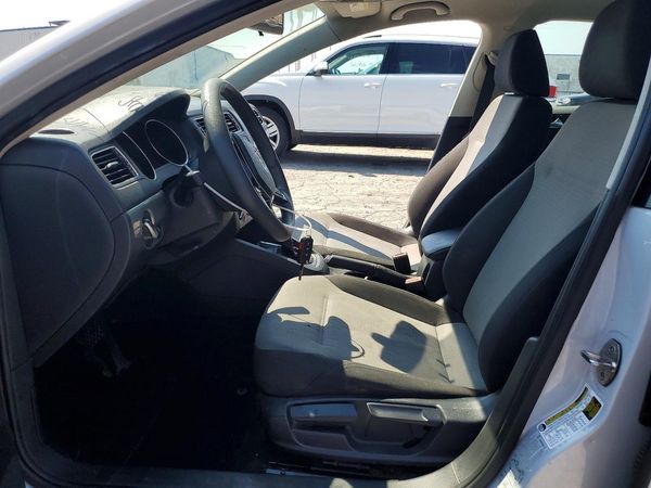 2017 VOLKSWAGEN JETTA