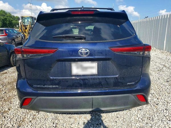 2022 TOYOTA HIGHLANDER L