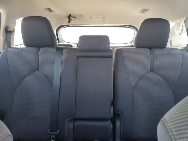 2022 TOYOTA HIGHLANDER L