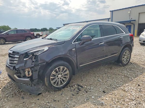 2017 CADILLAC XT5