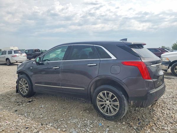 2017 CADILLAC XT5