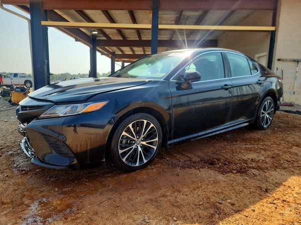 2018 TOYOTA CAMRY L/LE/SE/XLE
