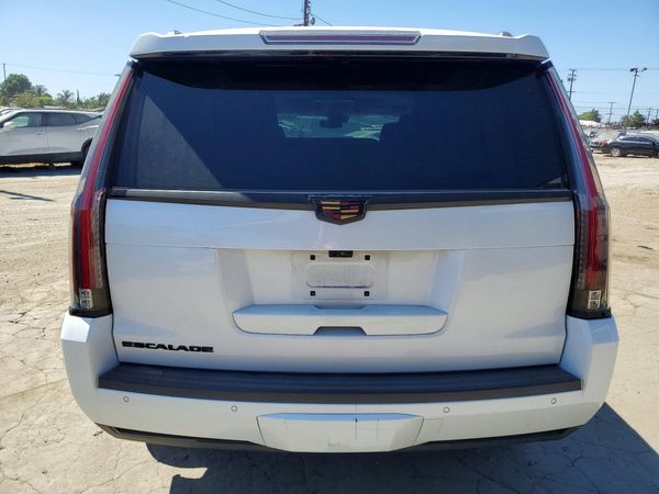 2017 CADILLAC ESCALADE Premium Luxury