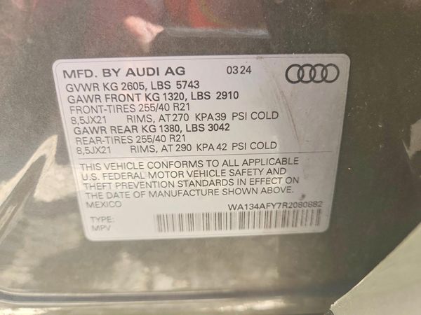 2024 AUDI SQ5