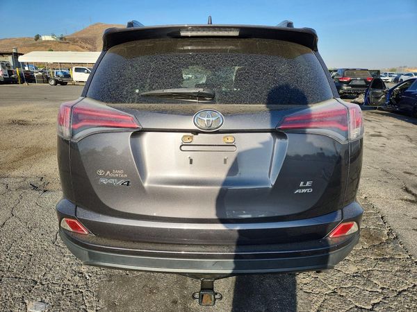 2017 TOYOTA RAV4 LE — DIRR