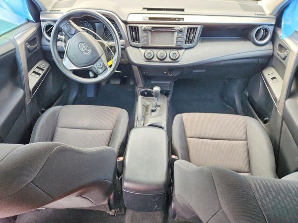 2017 TOYOTA RAV4 LE — CKPT