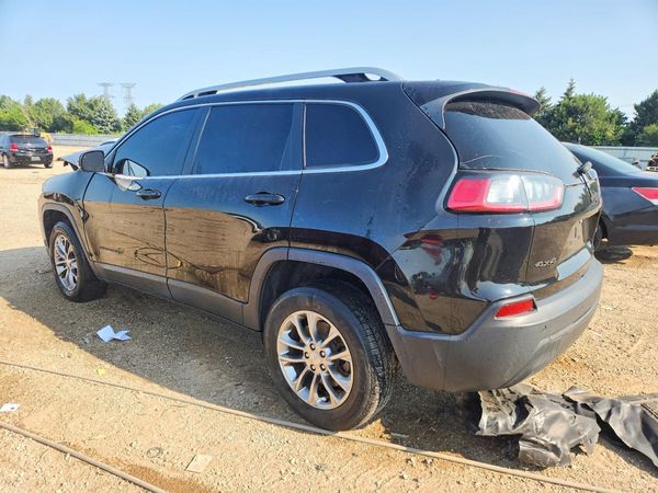 2020 JEEP CHEROKEE LATITUDE PLUS 4X4