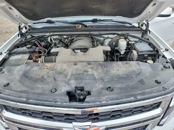 2015 CHEVROLET SUBURBAN LT