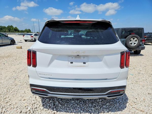2023 KIA SORENTO