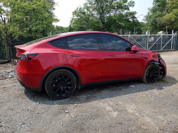 2020 TESLA MODEL Y
