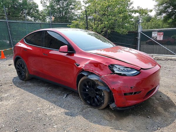 2020 TESLA MODEL Y