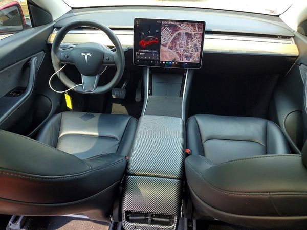 2020 TESLA MODEL Y