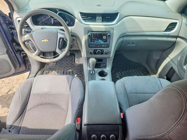 2014 CHEVROLET TRAVERSE LS