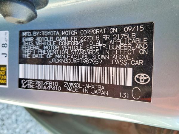 2015 TOYOTA PRIUS