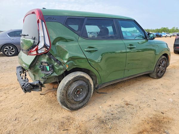 2021 KIA SOUL