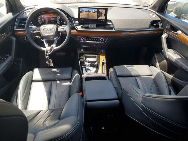 2024 AUDI Q5 E