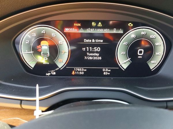 2024 AUDI Q5 E