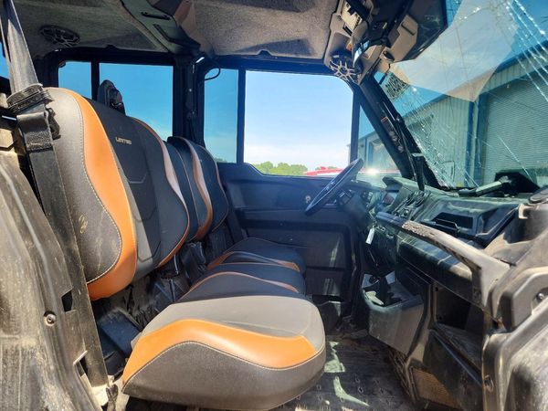 2024 CAN-AM DEFENDER MAX Limited/MAX TEXCAB