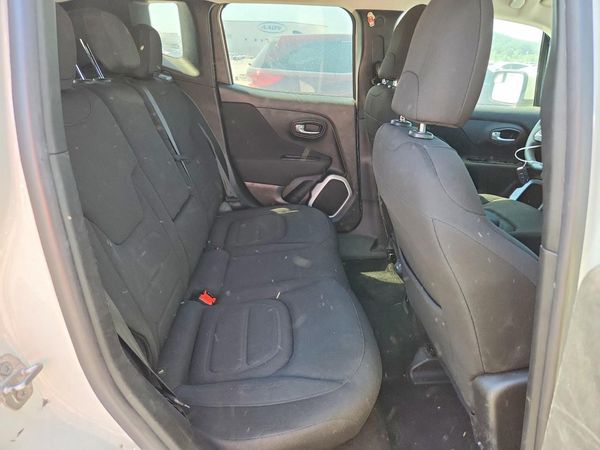 2018 JEEP RENEGADE LATITUDE 4X4