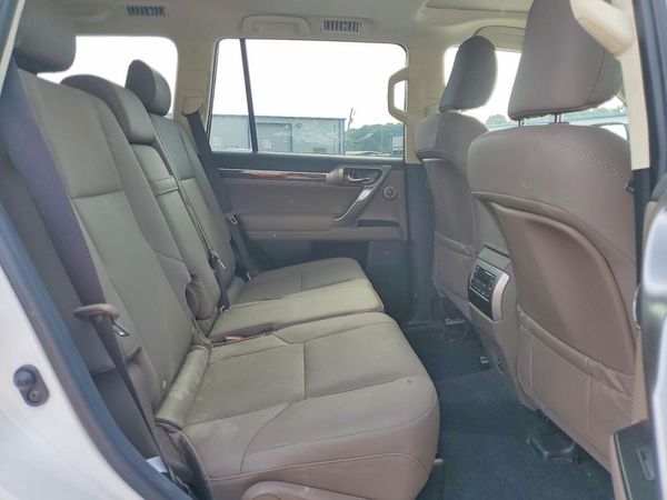 2023 LEXUS GX 460 Premium