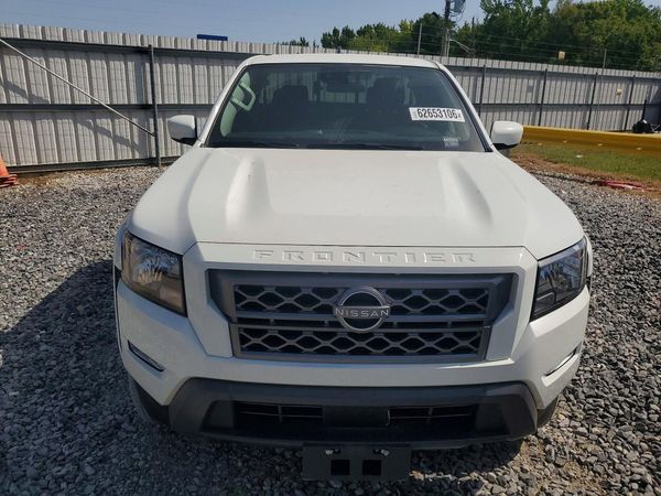 2024 NISSAN FRONTIER