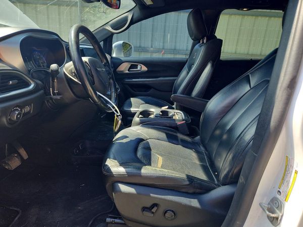 2019 CHRYSLER PACIFICA
