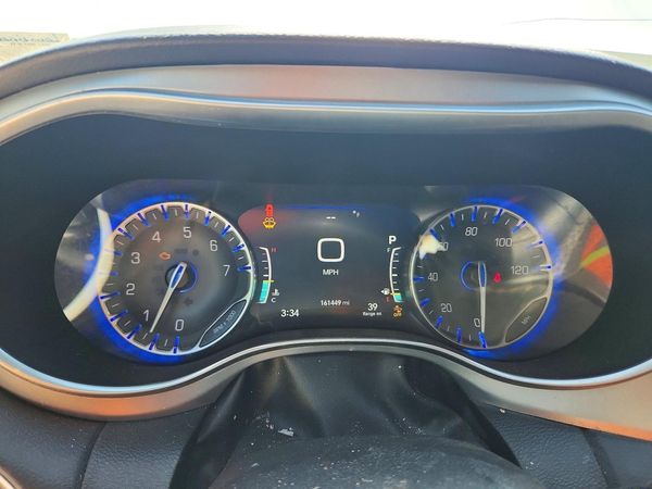 2019 CHRYSLER PACIFICA