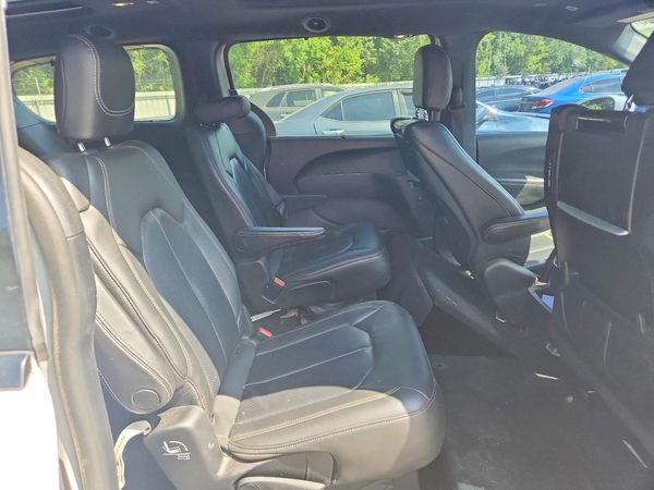 2019 CHRYSLER PACIFICA