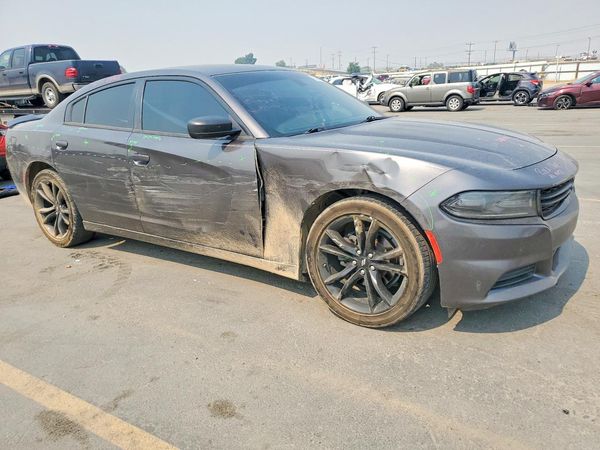 2018 DODGE CHARGER SXT