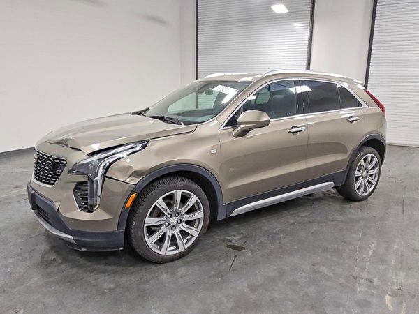 2020 CADILLAC XT4 Premium Luxury