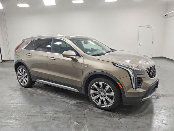 2020 CADILLAC XT4 Premium Luxury