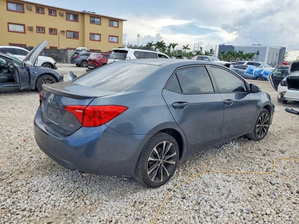 2018 TOYOTA COROLLA