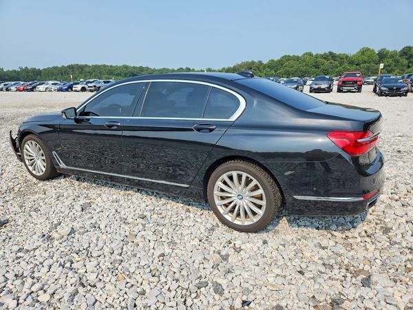 2017 BMW 740