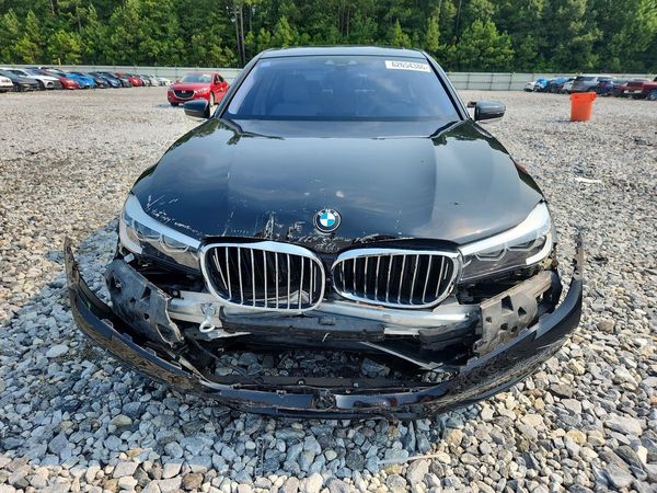 2017 BMW 740