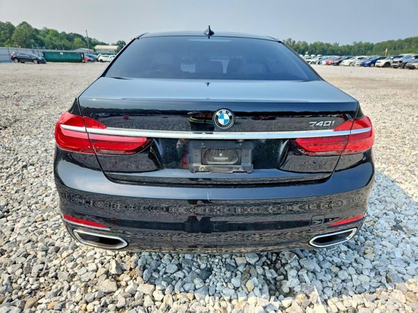2017 BMW 740