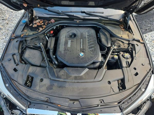 2017 BMW 740